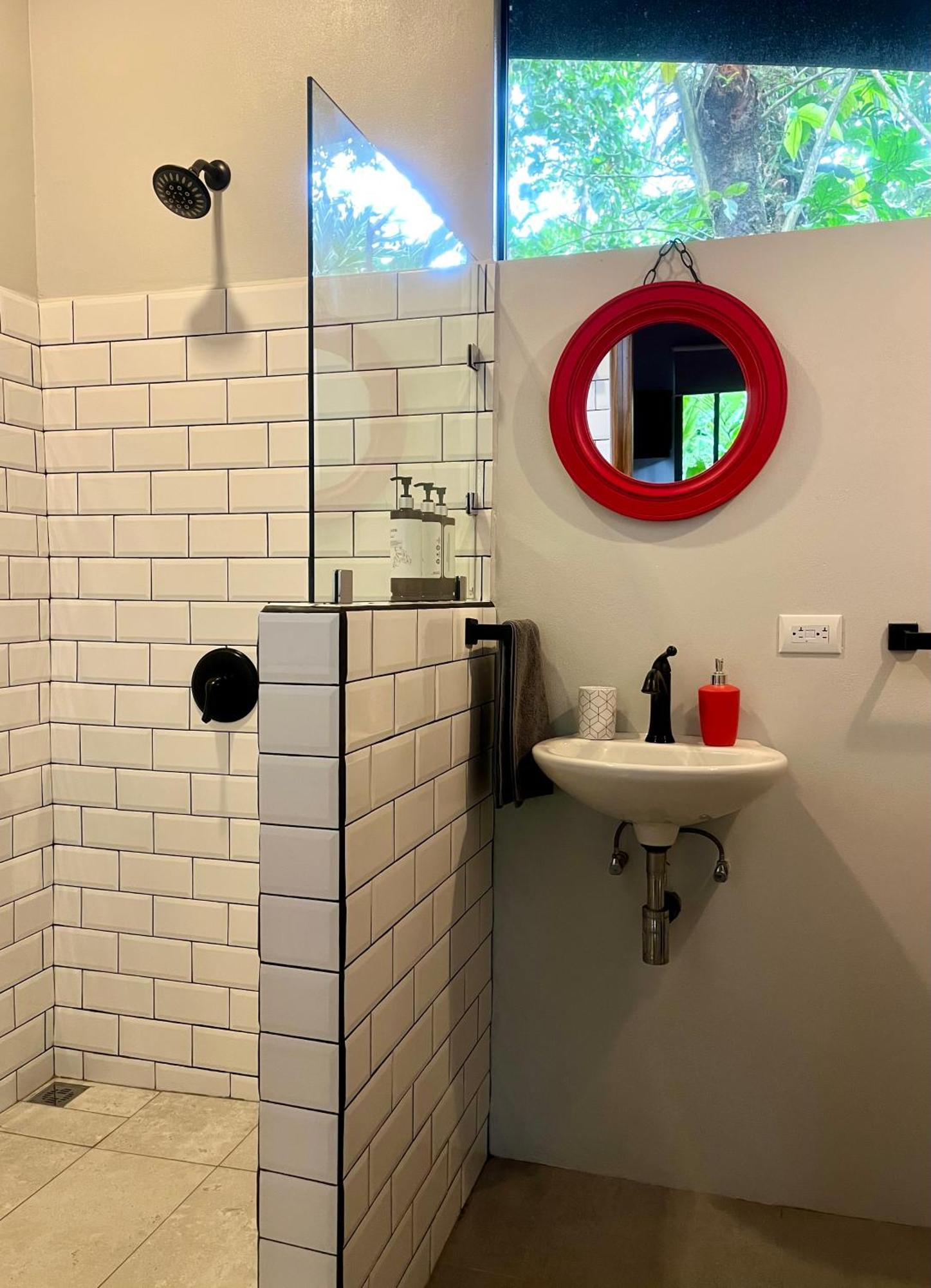 Industrial Studio With Private Jacuzzi Uvita Kültér fotó